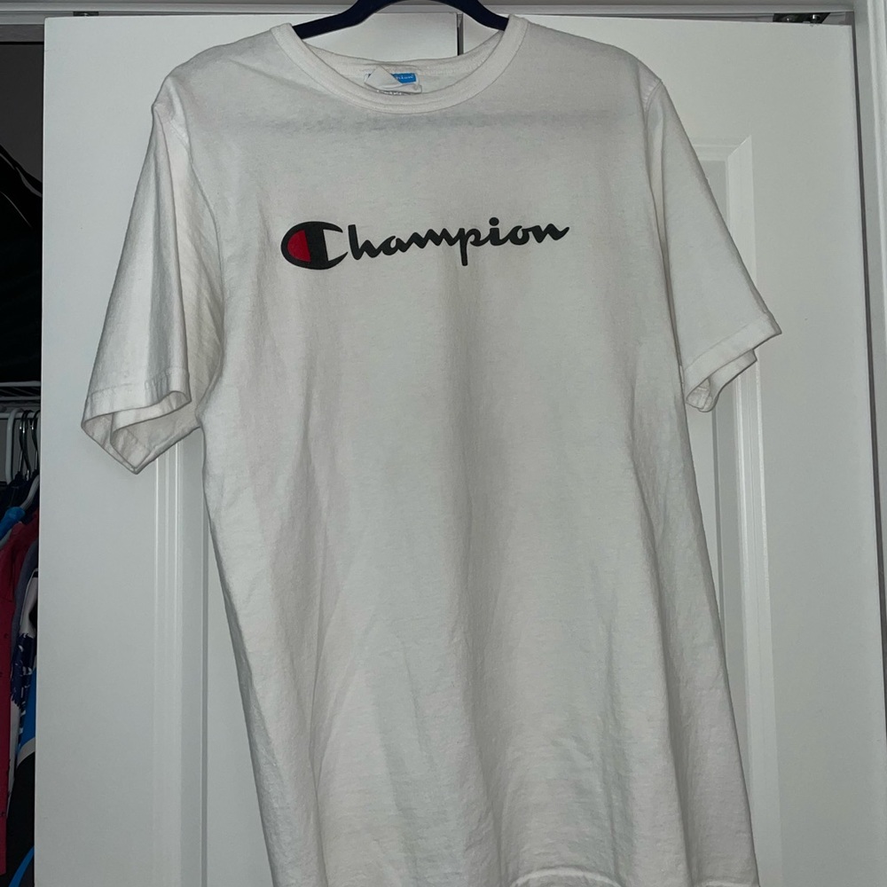 Champion Men’s Large White Tee